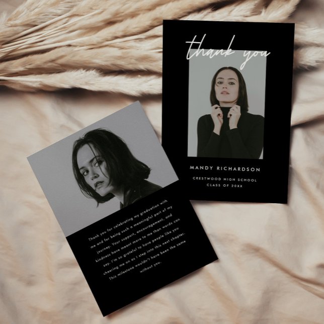 Modern Elegant Script 2-Photo Graduation Party Tack Kort (Skapare uppladdad)