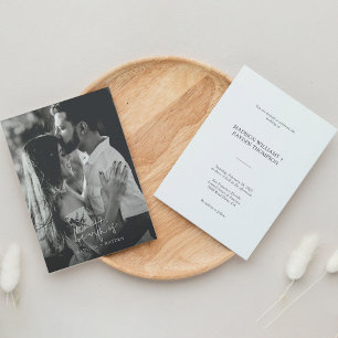 Modern Elegant Script Photo Simple Bröllop Inbjudningar