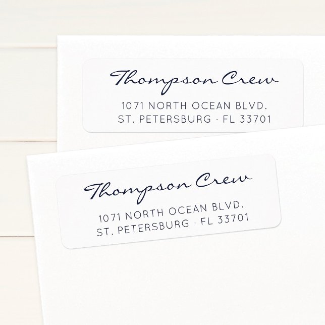 Modern Elegant Script-Returadress - marin blå Returadress Etikett (Simple, nautical return address label. Modern, elegant script return address label in navy blue.)