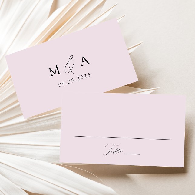 Modern Elegant Skrift Lavendel Bröllop Placeringskort (Skapare uppladdad)