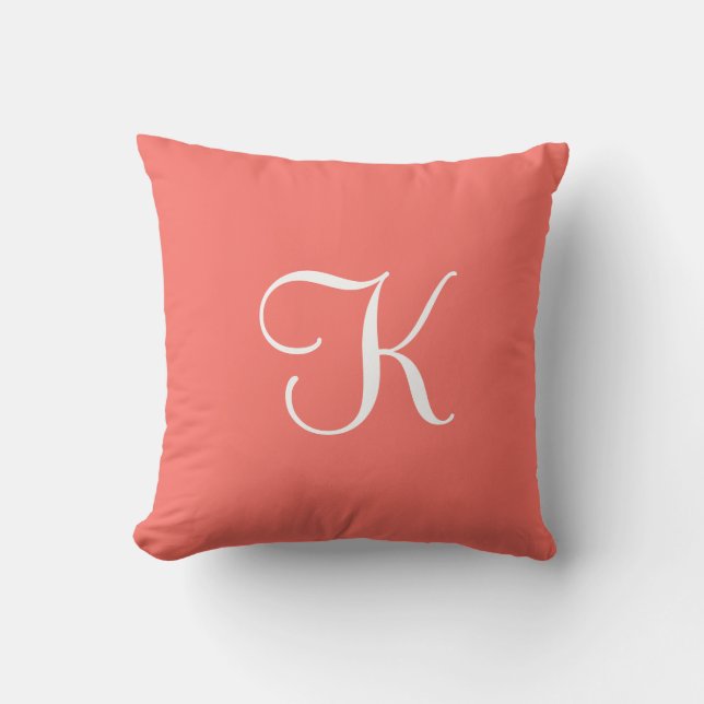 Modern Elegant Solid Coral Rosa Anpassningsbar Mon Kudde (Framsida)