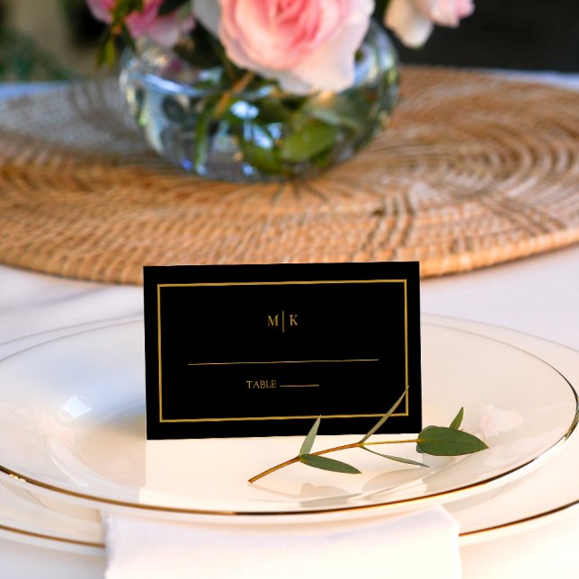 Modern Elegant | Svarta havet och Guld Bröllop Placeringskort (Black and Gold monogram table place card)