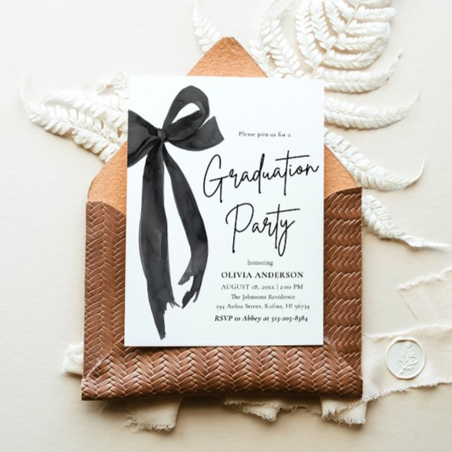 Modern Elegant Trendig Stilren Svart Rosett Examen Inbjudningar (Watercolor Modern Elegant Trendy Stylish Ribbon Black Bow Coquette Grad Party Graduation Invitation)