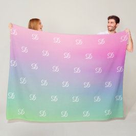 modern enkel baby rosa med monogrammet initial fleecefilt