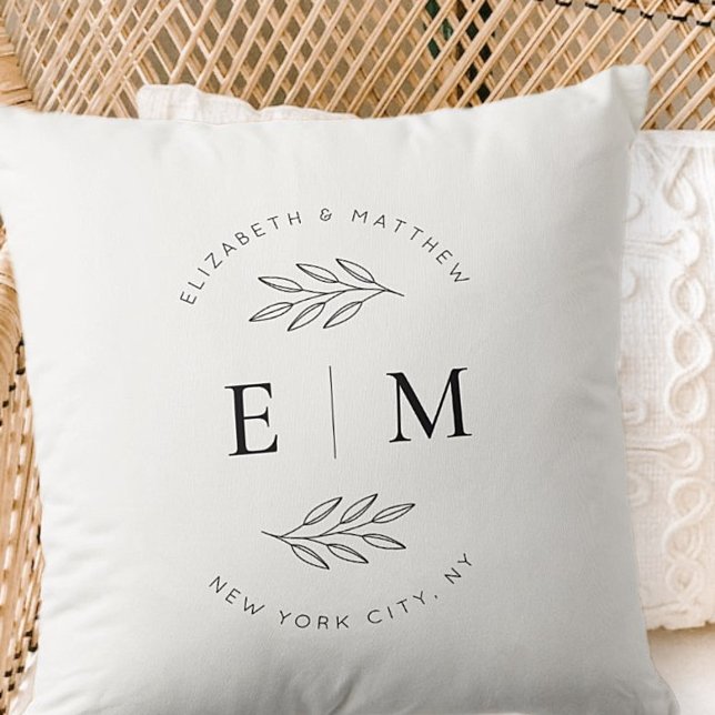Modern Enkel Chic, Monogram för Chic i Eleganten b Kudde (Skapare uppladdad)