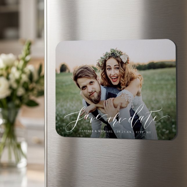 Modern enkel elegant skriptfoto spara datum magnet (Modern simple elegant script photo save the date magnet)