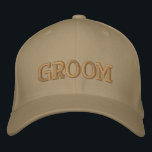 Modern enkel Förlovning för Groom Typography-grupp Broderad Keps<br><div class="desc">Baskulans hatt har en elegant och modern design med brun typografi som tillför snyggt. De broderade detaljerna kring ge är en högkvalitativ avsluta och skapar det ett val av elegant för alla tillfälle. Oavsett om du firar din förlovning eller njuter av din smekmånad så känns det här locket som centrum...</div>
