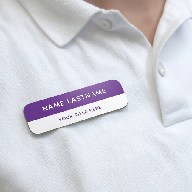 Modern Enkel Lila Vit Titel Pin Magnetisk Namnbricka (Skapare uppladdad)
