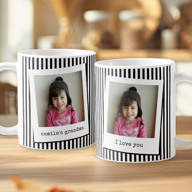 Modern Enkel Mormor 2 Foto Kaffe Mugg (Front and back of photo mug shown on image, customize with photos and text.)