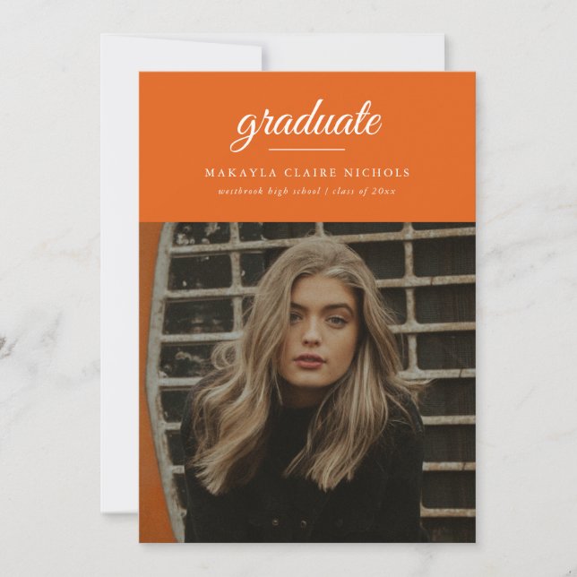 Modern enkel Orange i skript, foto Studenten Inbjudningar (Framsida)