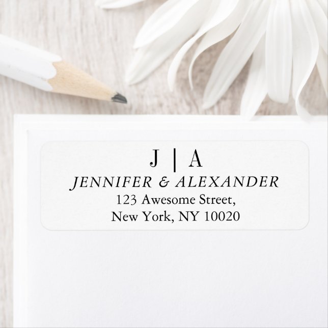 Modern enkel svart och vit monogram par Namn Returadress Etikett (Insitu)