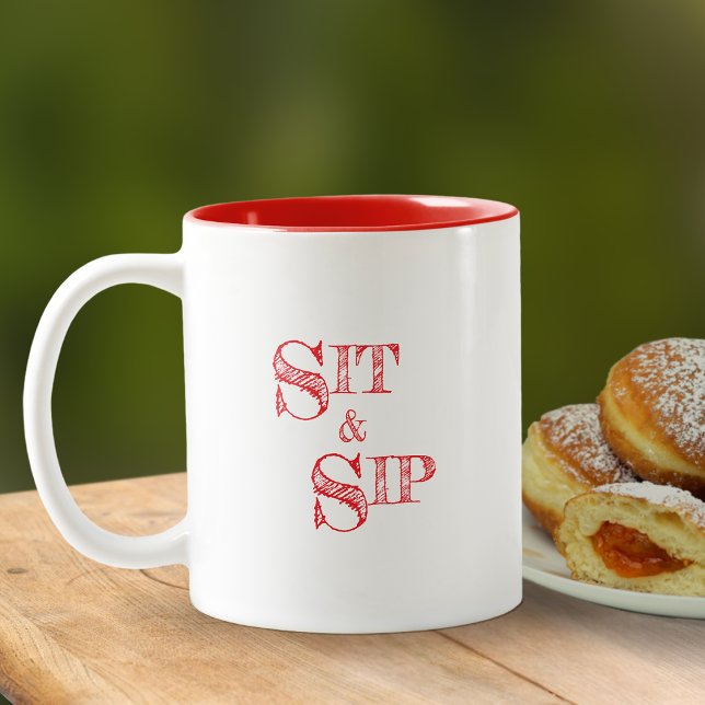 Modern enkel typografi av Trendiget och två till Två-Tonad Mugg (Sit & Sip Mug)