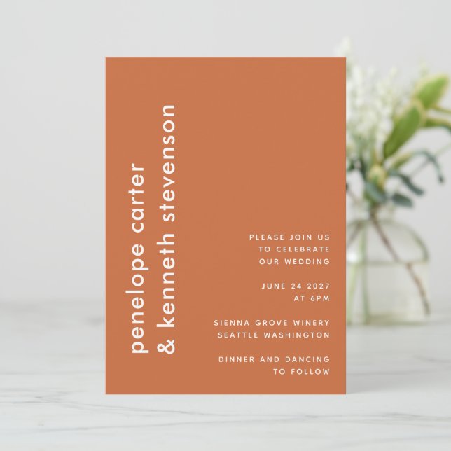Modern enkel typografi | Bränd Orange Bröllop Inbjudningar (Stående Fram)