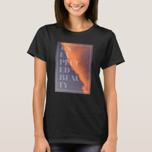 Modern, enkel, urban design av Oväntad Skönhet T Shirt