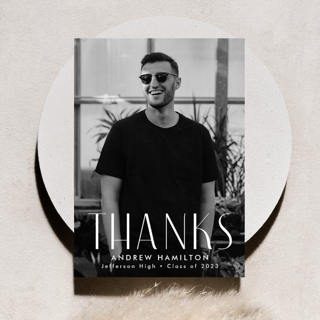 Modern enkelhet - foto Studenten Tack Kort (Skapare uppladdad)