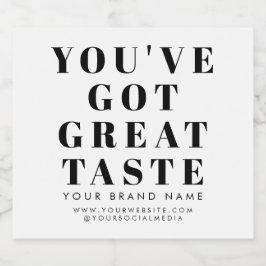 Modern etikett för vit kartong