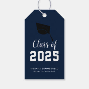 Modern examen 2026 Script Grad Marinblå Presentetikett