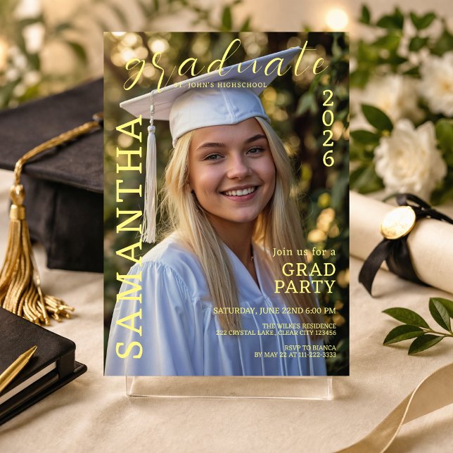 Modern examensfest fotoinbjudan inbjudningar (Elegant graduation invite with soft gold tones and modern photo layout)