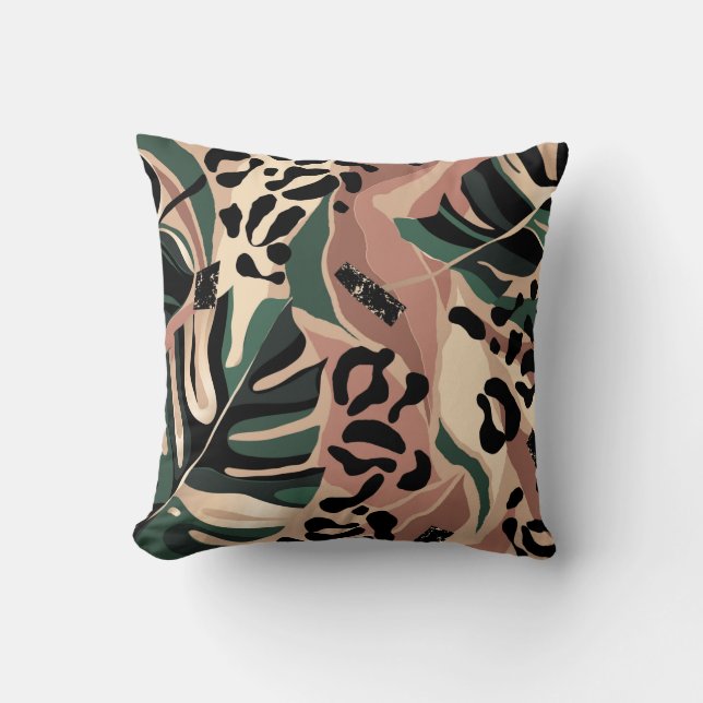 Modern exotic pattern with leopard skin. Creative  Kudde (Framsida)
