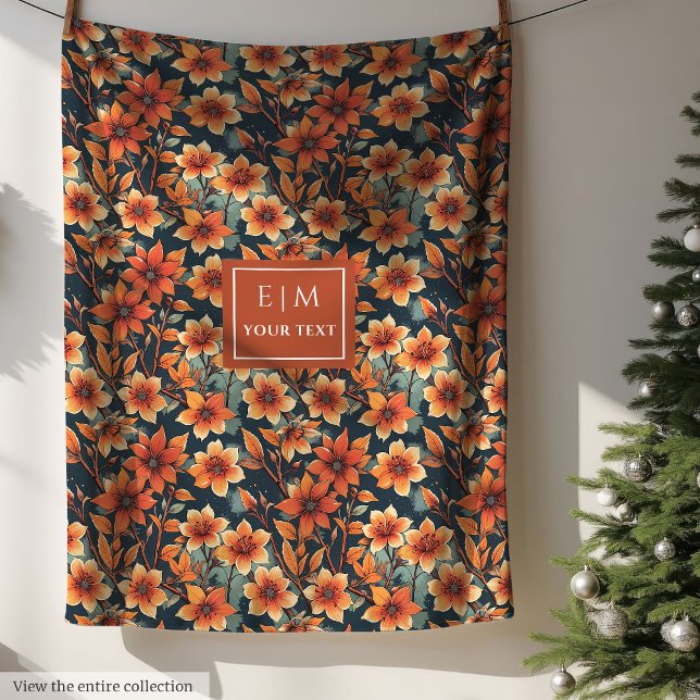 Modern fallterracotta blommor med djup grönt fleecefilt (Modern fall terracotta flowers deep green blanket)