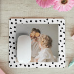 Modern familjefoto och svartpunktsgåva musmatta<br><div class="desc">Modern familjefoto och svartpunktsgåva</div>