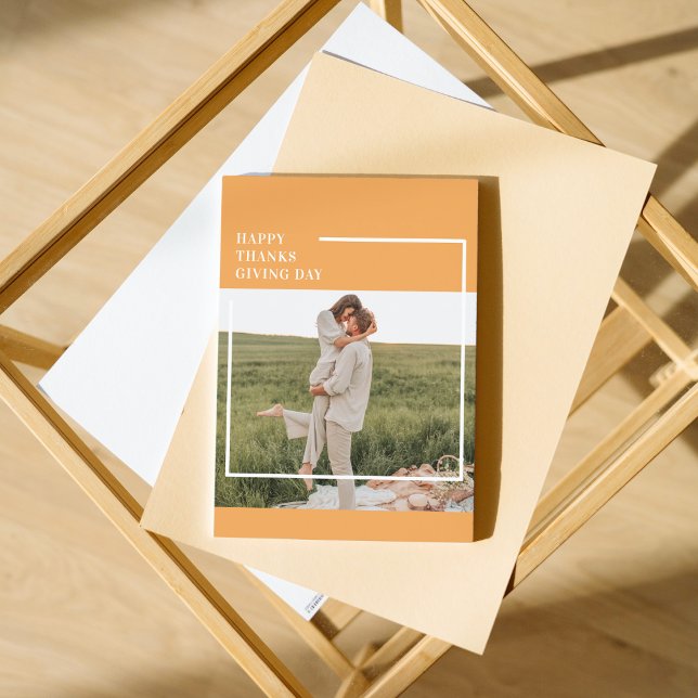 Modern familjefotställning och Happy thanksgiving  (Skapare uppladdad)