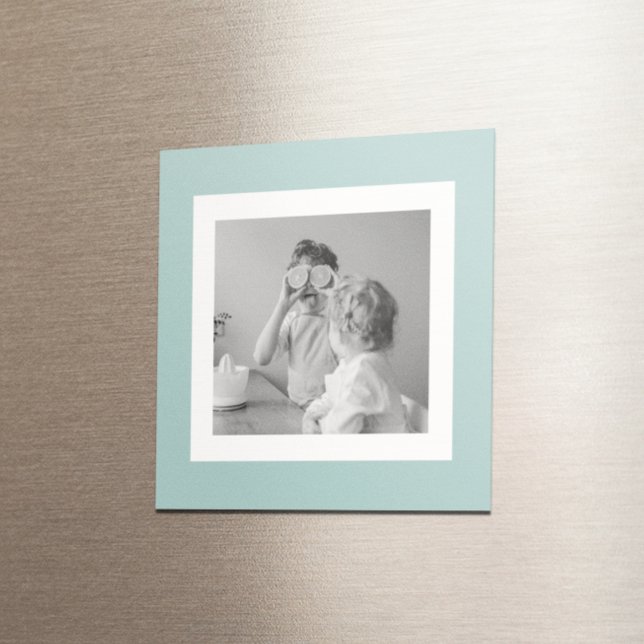 Modern Family Photo Mint Simple Loely Gift Magnet (Skapare uppladdad)