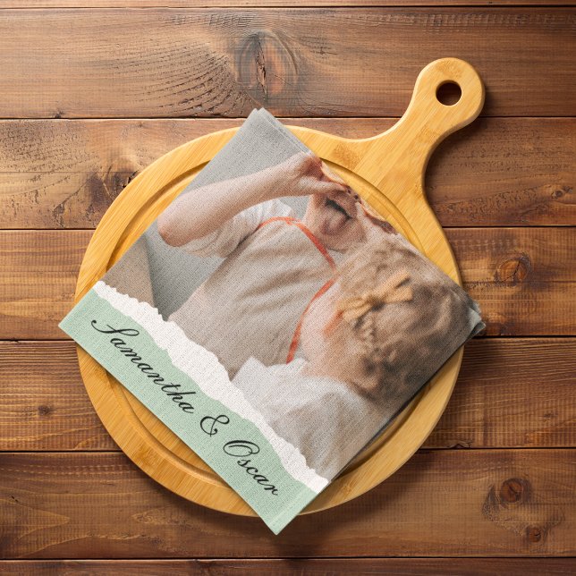 Modern Family Photo & Personlig Namn Mint Gift Kökshandduk (Skapare uppladdad)