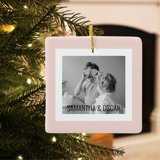 Modern Family Photo Rosa Simple Loely Gift  Julgransprydnad Keramik (Skapare uppladdad)