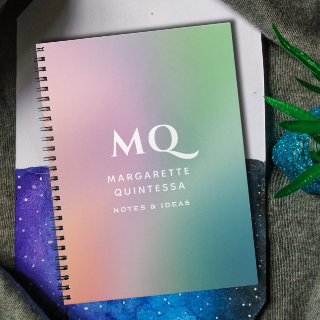 Modern färgad pastel och vit monogram Initialer Anteckningsbok (Skapare uppladdad)
