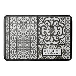 Modern Farmhouse Welcome Black and White Family Badrumsmatta