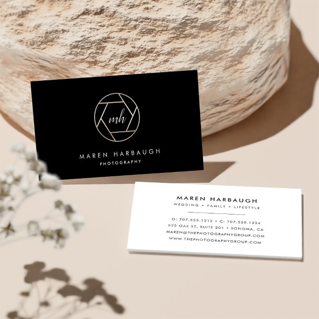 Modern Faux Guld Photographer Monogram-Logotyp Visitkort (Skapare uppladdad)