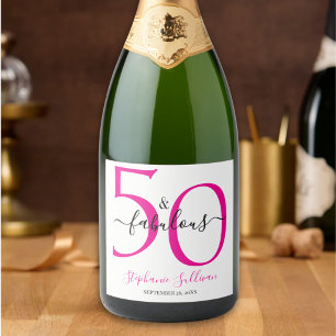 Modern femtio och fantastisk rosa 50-årsfest