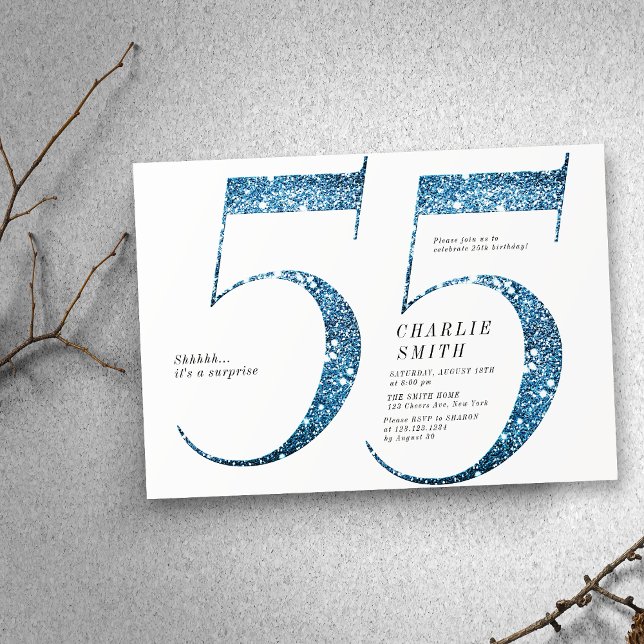 Modern femtiofemårsdag för den minimalistiska faux inbjudningar (Modern minimalist faux blue glitter 55th birthday invitation)