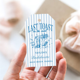 Modern fest för brudtärna vid kusten Blå cocktailf Presentetikett