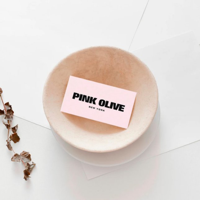 Modern fet svart typografi visitkort (Skapare uppladdad)