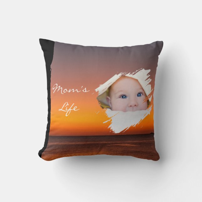 Modern First Mother’s Day Throw Pillow - Sunset Kudde (Framsida)