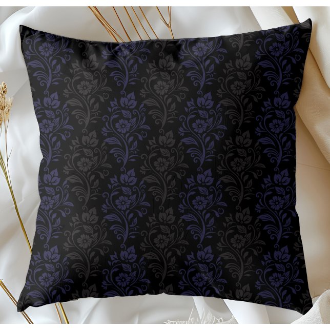 Modern Floral Pattern Blue Grey on Black Kudde (Skapare uppladdad)