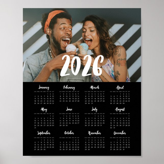 Modern font 2025-familjens fotosvart kalender poster (Framsidan)
