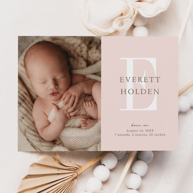 Modern första  Rosa Baby trefoto födelse vid  Meddelande (Skapare uppladdad)