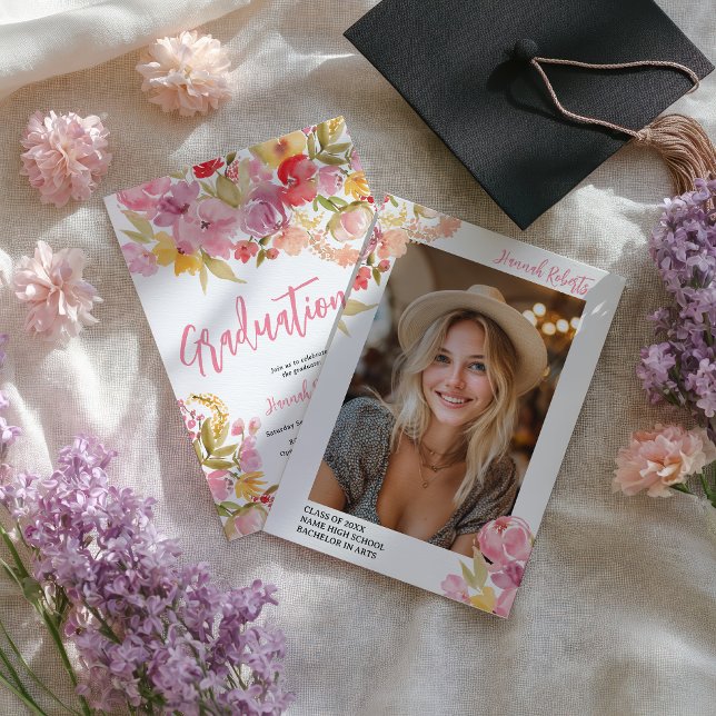 Modern foto Boho Rosa Lavendel blomsterlig examen Meddelande (Modern photo Boho Pink Lavender floral graduation Announcement)