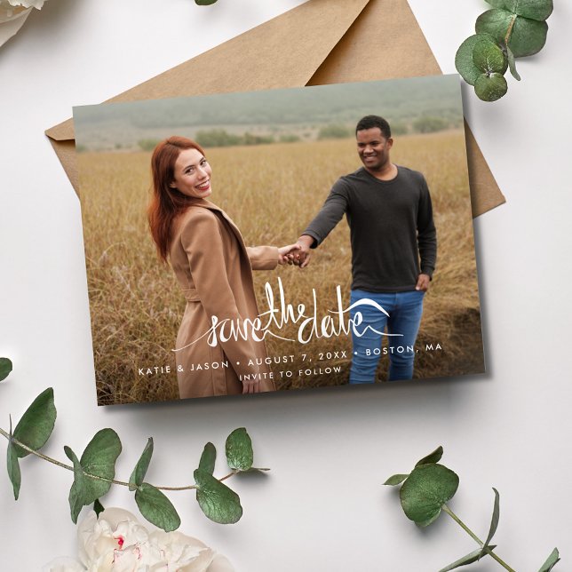 Modern foto Bröllop spara datum med enkel skrift Datumet (Simple Script Modern Photo Wedding Save the Date)