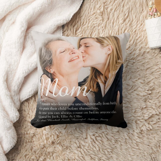 Modern foto för Mamma Definition Elegant Kudde (Filt)