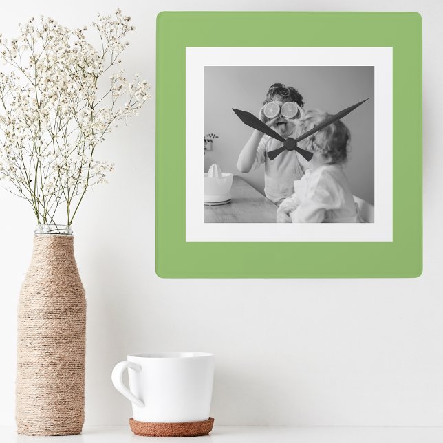 Modern foto-Grönt i familjen Enkel och snygg gåva Fyrkantig Klocka (Skapare uppladdad)