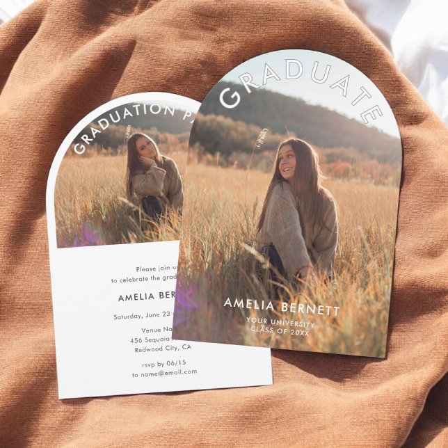 Modern fotofestkort för examensfirande med valvfor inbjudningar (Skapare uppladdad)