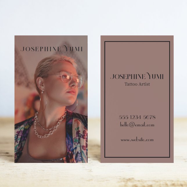 Modern fotofototattoartist för Lodrät Visitkort (Skapare uppladdad)