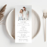 Modern fotoövertäckningsskript Bröllop Meny<br><div class="desc">Menyn Modern Photo Overlay Script Script Bröllop. En informell teckenuppsättning i svart för huvudmenyn som kompletterar resten av texten som du lätt kan anpassa. Byt ut exempelfotot mot din egen favorit.</div>