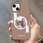 Modern fototaupe<br><div class="desc">Det här moderna fotofotonfotonfotonfotonet har ett enda foto och ord JOY i snyggt typografi på en taupbeige-bakgrund. Enkelt anpassade om du vill byta till ditt namn på familjen ord. Använda Verktyg i Design om du vill ändra texten storlekt, stil eller färg.</div>