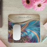 Modern fraktal blå guld handskriven namn musmatta<br><div class="desc">Denna design finns också tillgänglig för andra telefonmodeller. Välj Enhetstyp för att se andra iPhone-,  Samsung Galaxy- eller Google-fodral. Vissa stilar kan ändras genom att välja Stil om det är ett alternativ.</div>