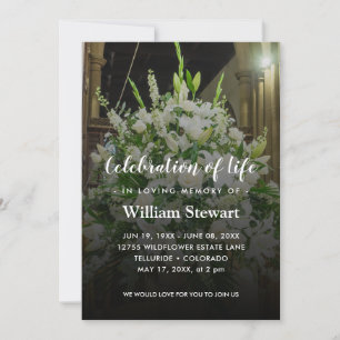 Modern Funeral Vita blommor Firande i Life Inbjudningar